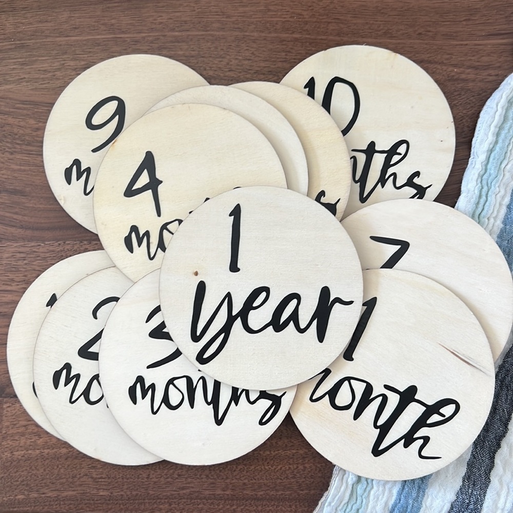 Modern Baby Milestone Wood discs photo prop